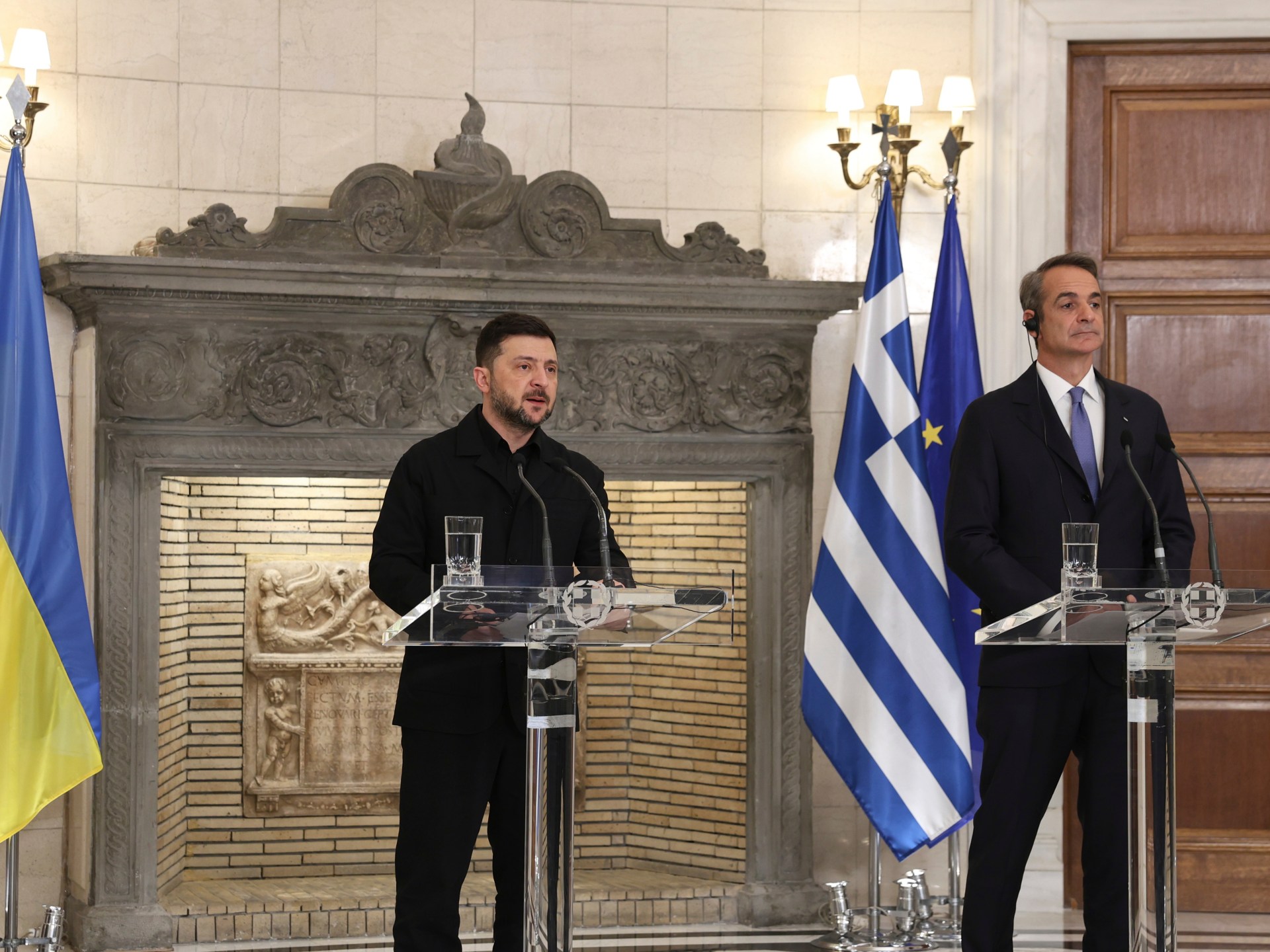 Greece resists Russia LNG shipping sanctions while aiding Ukraine