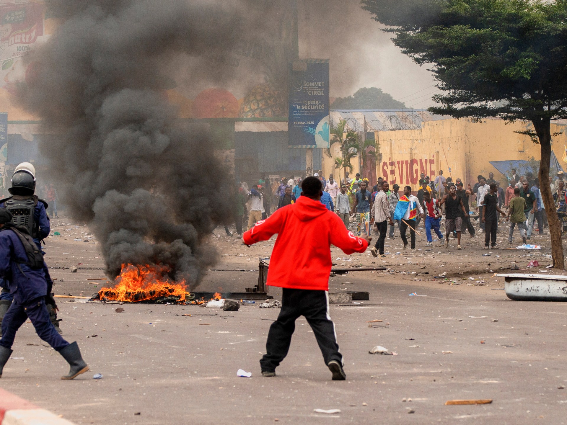 DRC rally over presidential term limits broken up after clashes