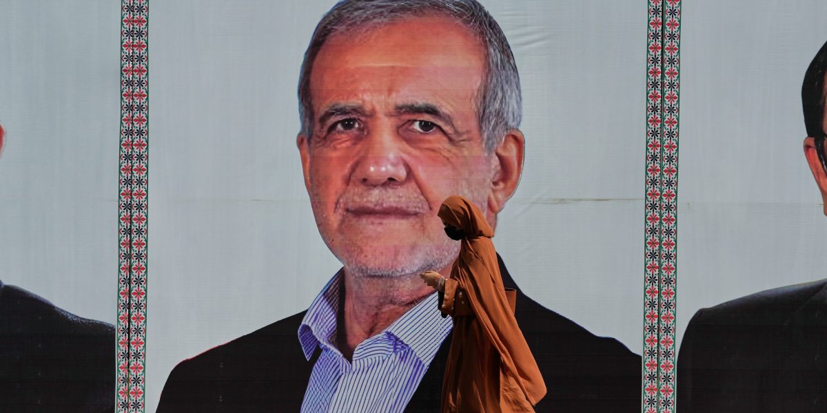 Iran assets release and Hormuz fee talks complicate Gulf diplomacy