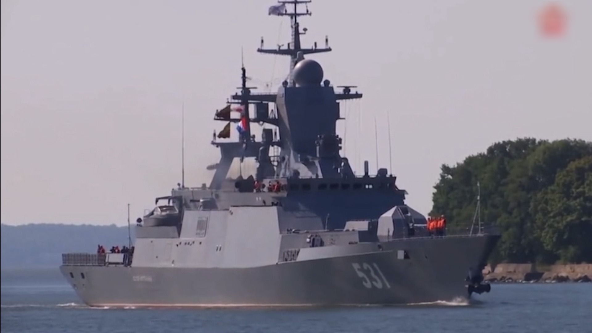 Russia ships weapons as Mali junta faces northern siege