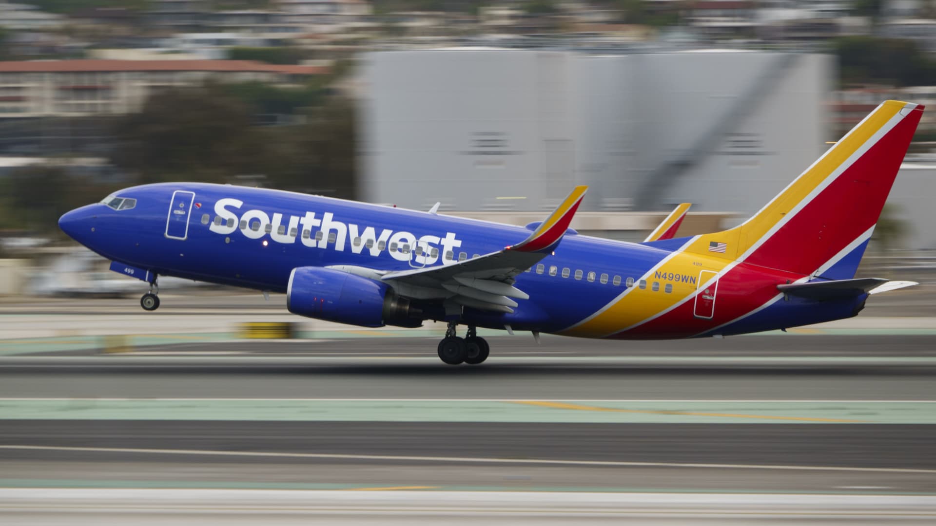 Southwest replaces A-List with three Rapid Rewards status tiers in 2027