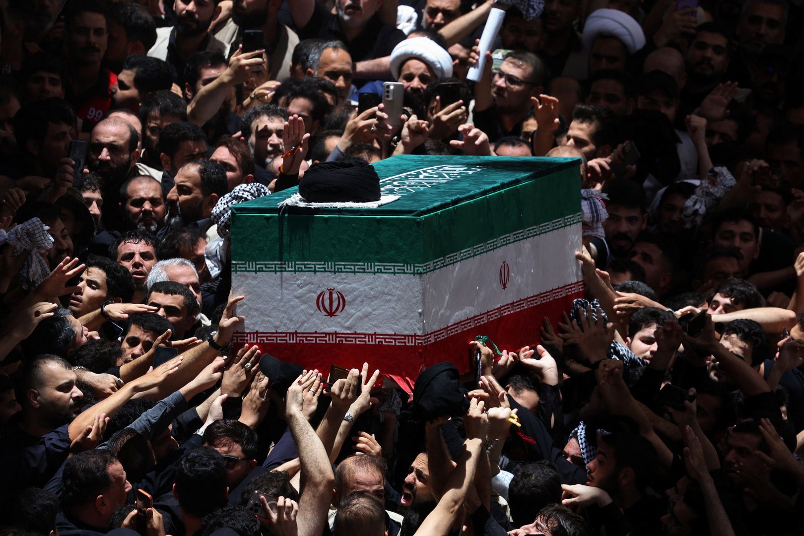 Crowds fill Najaf for Khamenei funeral as Gaza anger cited