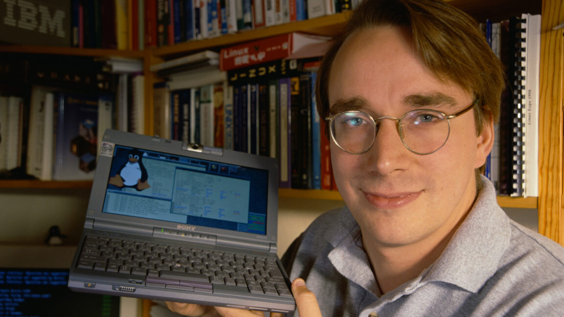 Torvalds backs AI coding tools in Linux kernel dispute