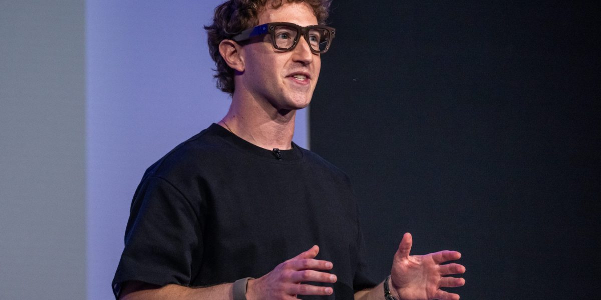 Zuckerberg says Meta glasses let him take calls from a jet ski