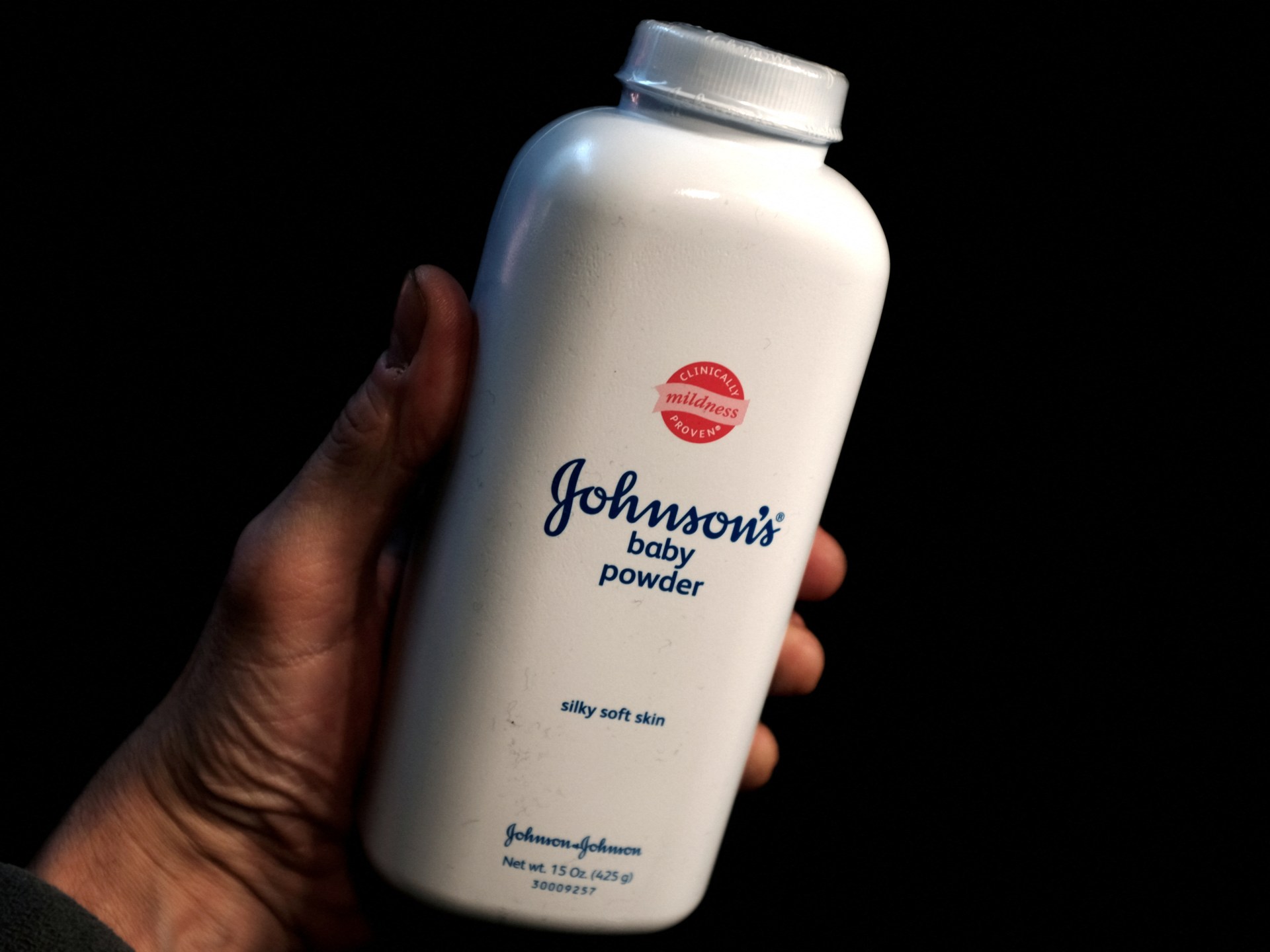 Johnson & Johnson talc settlement offers $5.5bn in US cancer cases