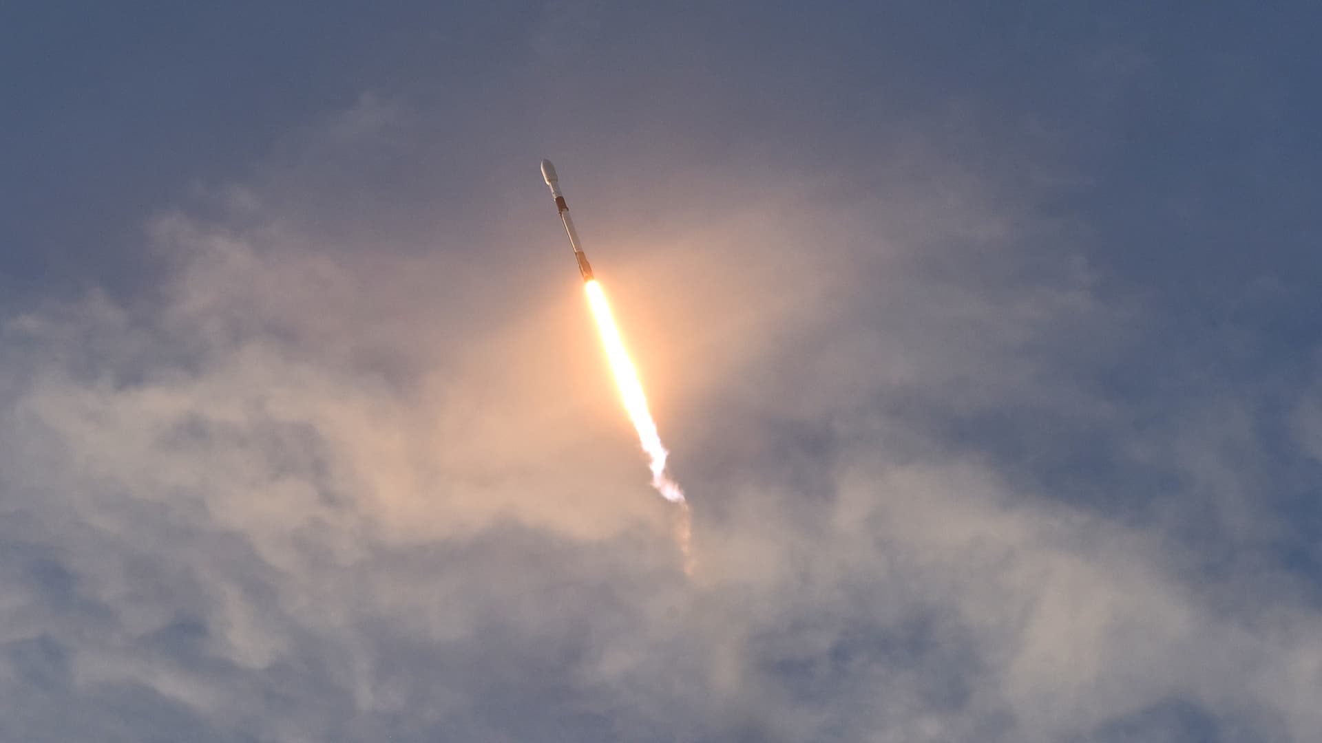Family offices look past SpaceX IPO for space-sector bets