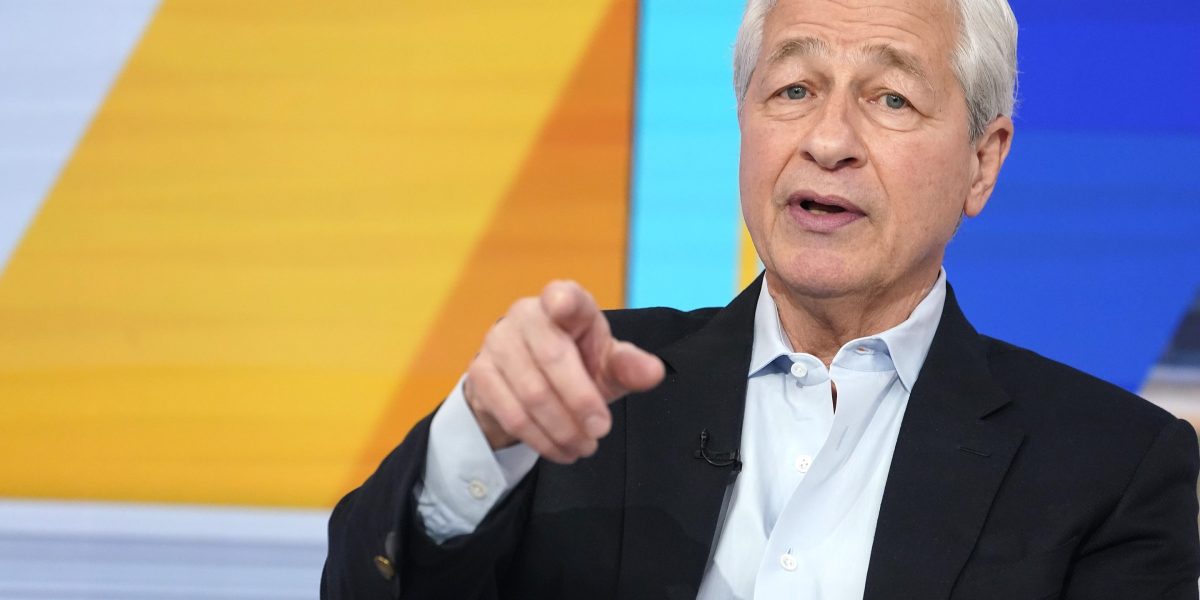 Jamie Dimon renews criticism of remote work for young employees