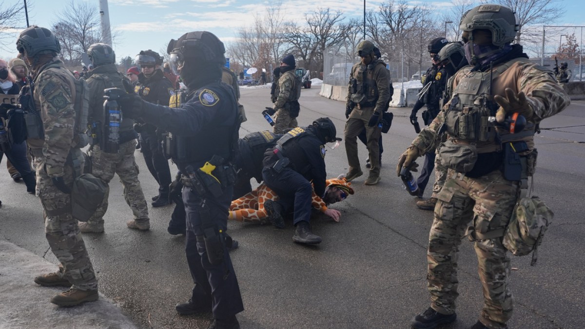 Judge quashes subpoenas targeting Minnesota officials over immigration raids