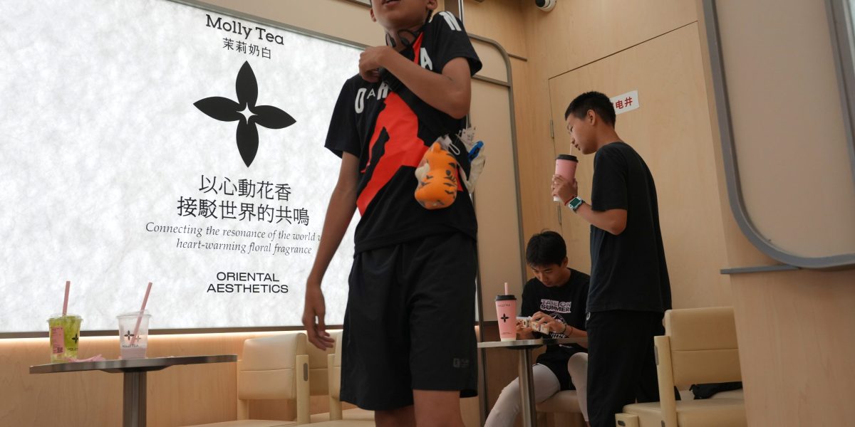 Louis Vuitton trademark win in China fuels dispute over flower motifs