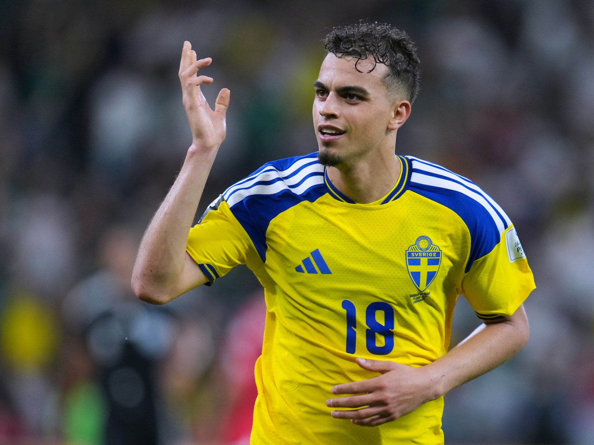 Sweden open World Cup with 5-1 win over Tunisia