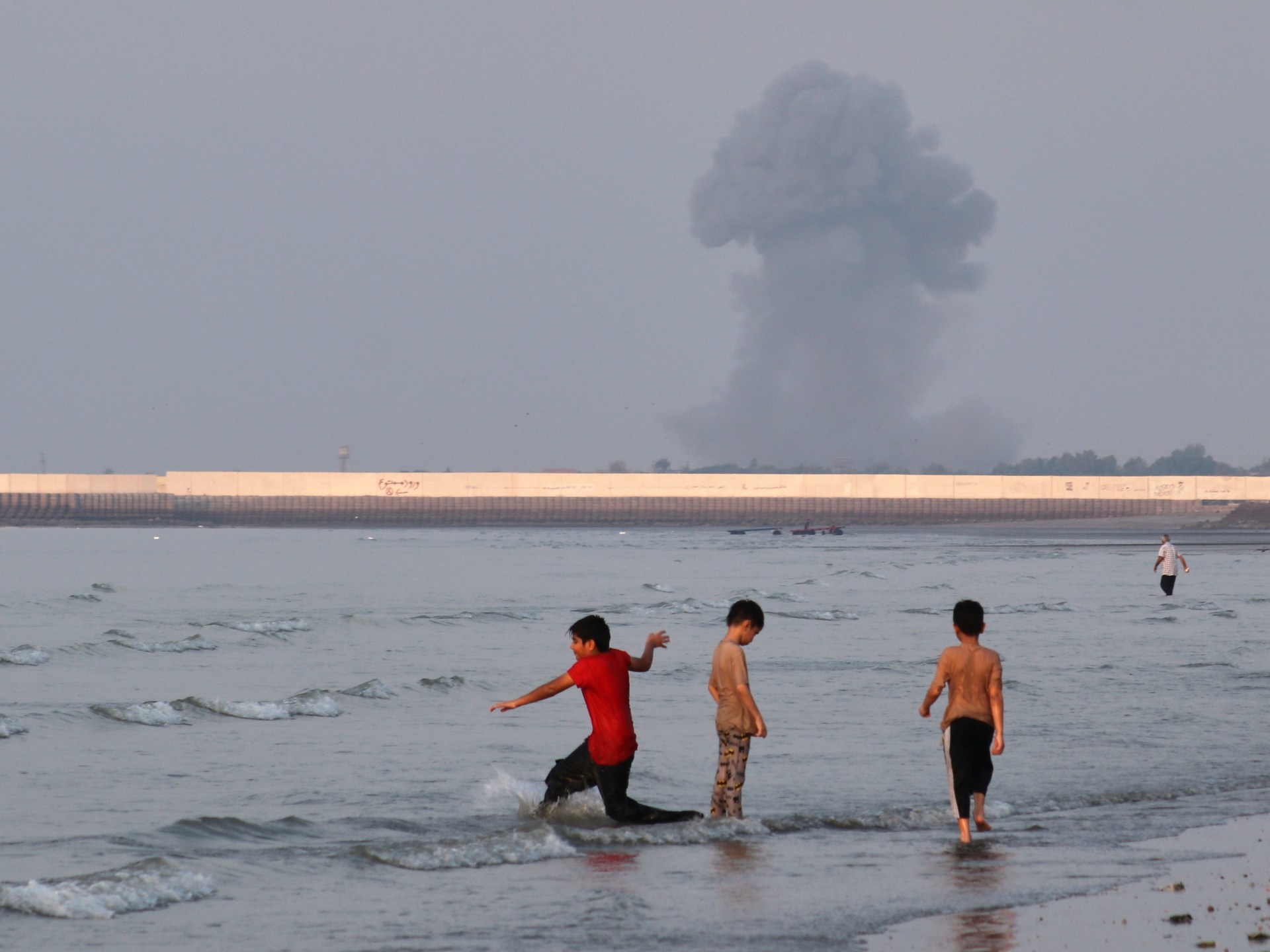 US attacks on Iran continue as Trump weighs larger strike