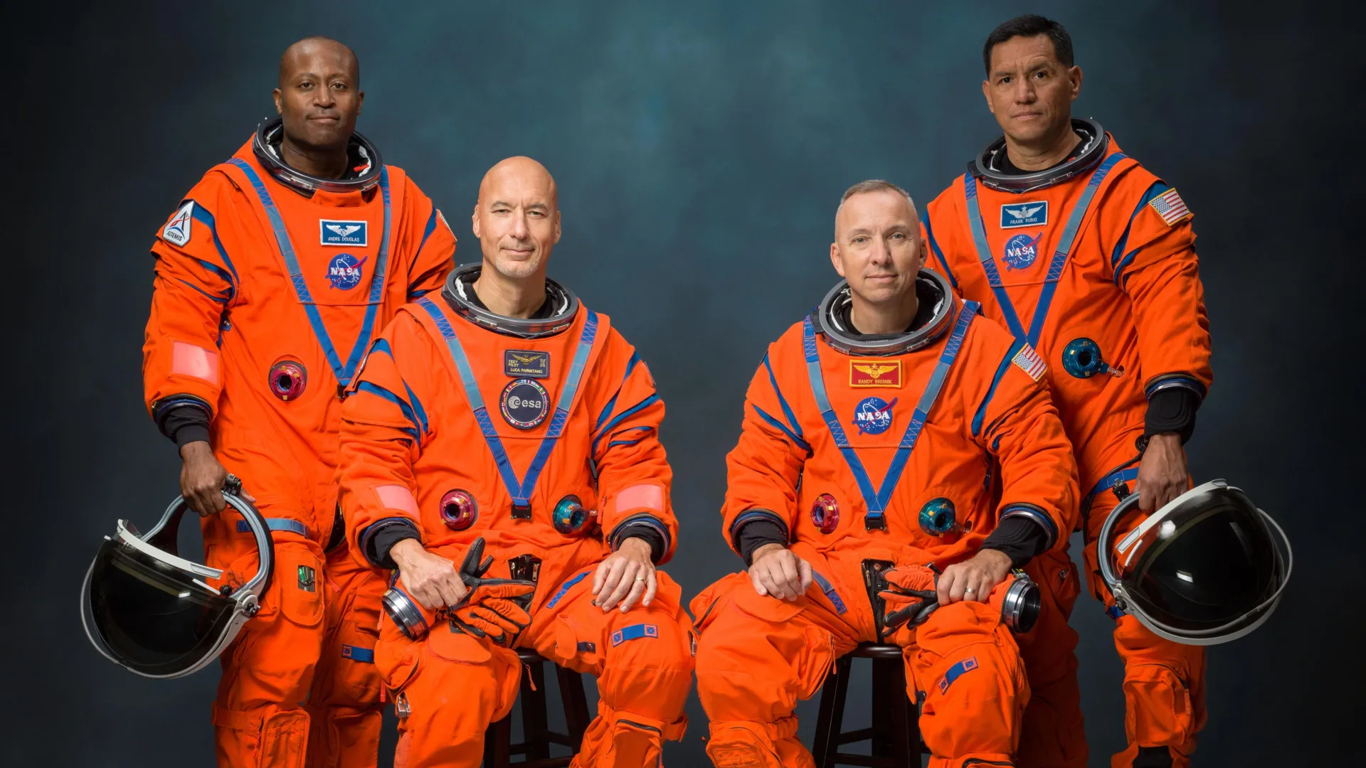 NASA names Artemis III astronauts for 2027 docking test mission