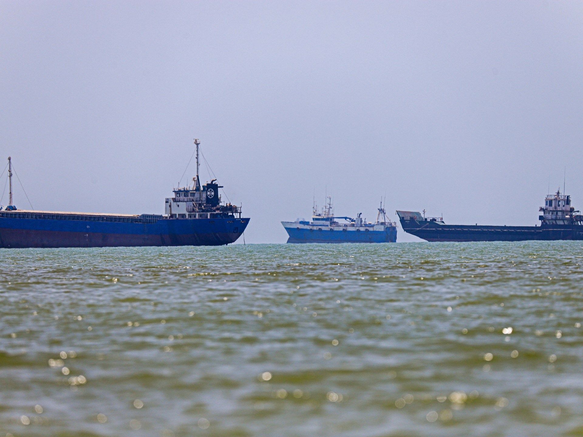 UN maritime agency begins Strait of Hormuz sailor evacuation