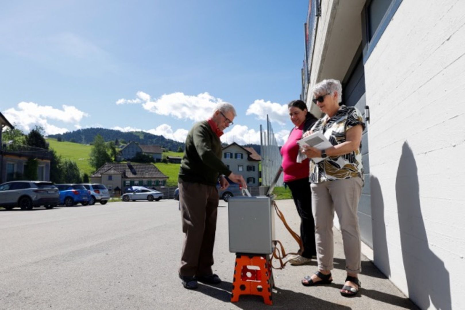 Swiss voters reject population cap backed by right-wing party