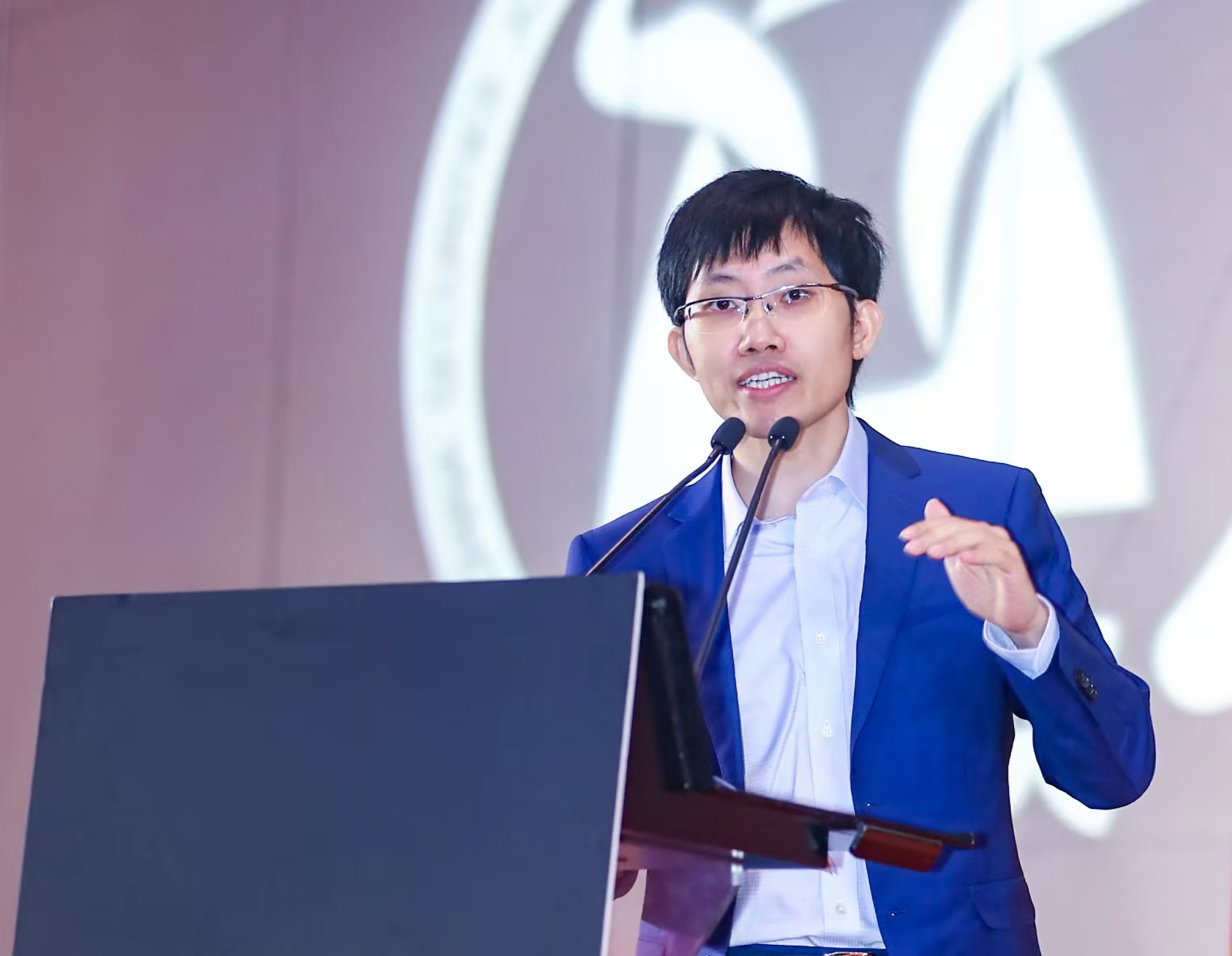 Chinese AI startups line up IPOs in Hong Kong and Shanghai