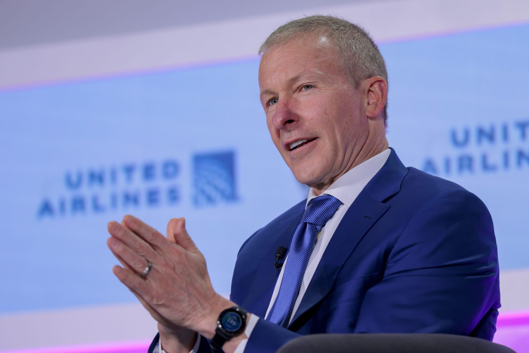 Scott Kirby says national service for everyone would be good for the US