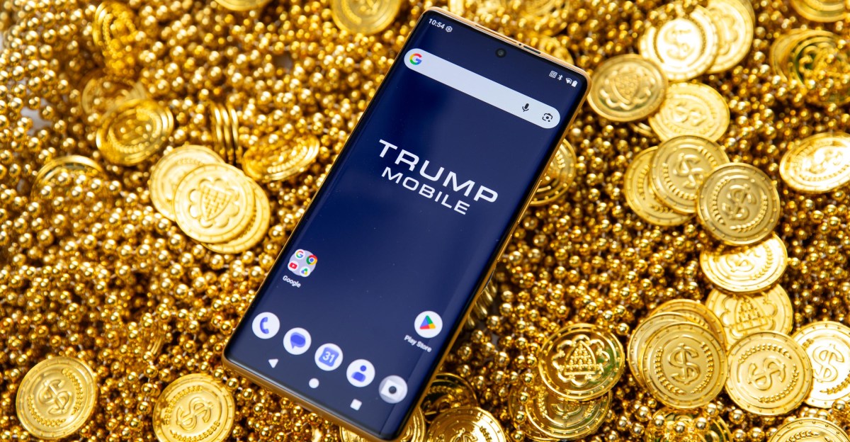 Review pans Trump Mobile’s $499 T1 as sales begin