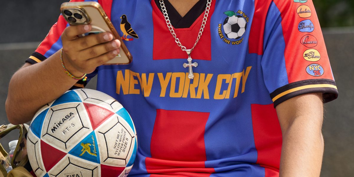 Mamdani jersey sale draws resale criticism after FIFA price attacks