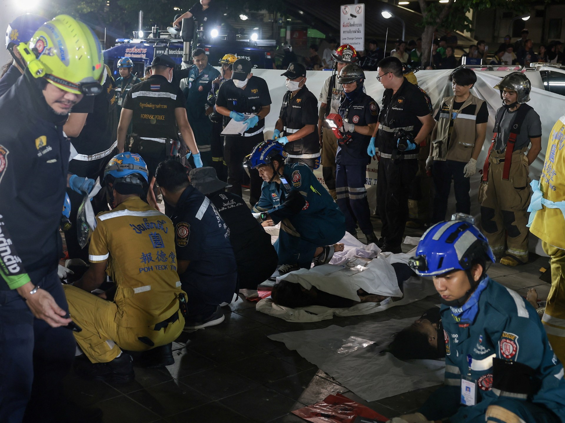 Bangkok pub fire kills 27 and injures 63