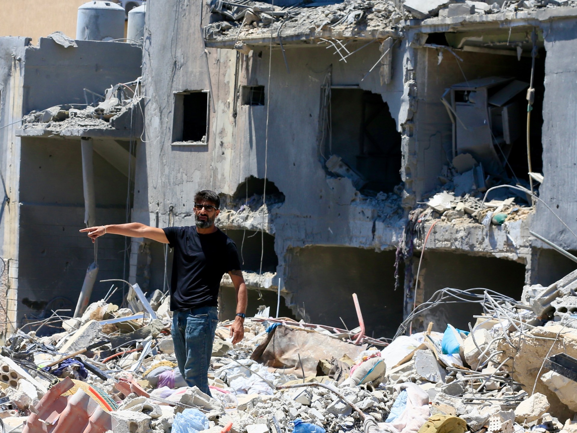 Israeli strikes kill one in south Lebanon as evacuation orders widen