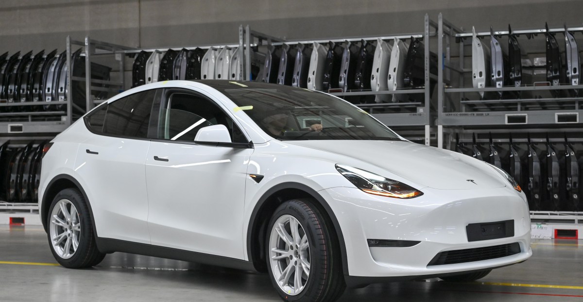 Tesla suspension investigation covers 1.2 million Model 3 and Model Y vehicles