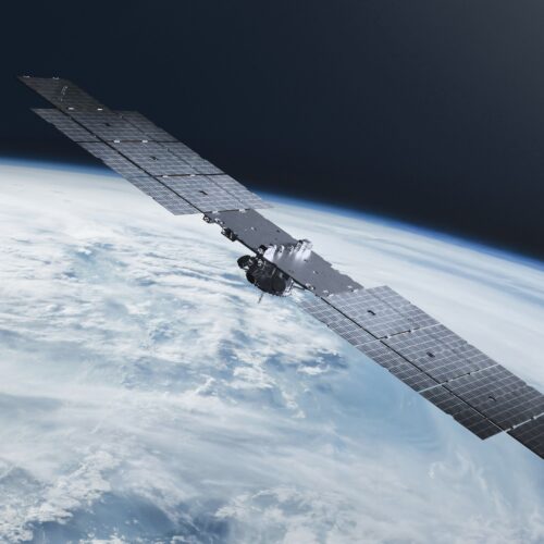 Low-orbit navigation satellites aim to strengthen GPS-like signals
