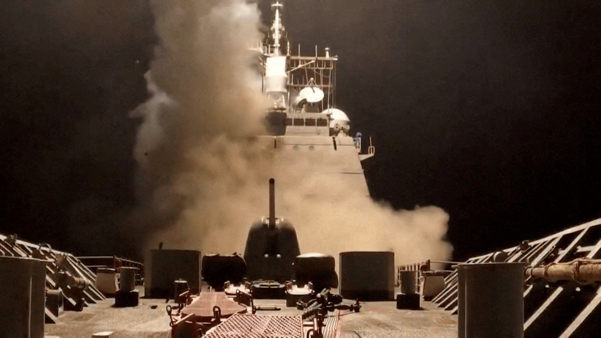 US and Iran resume strikes as Hormuz dispute threatens peace effort