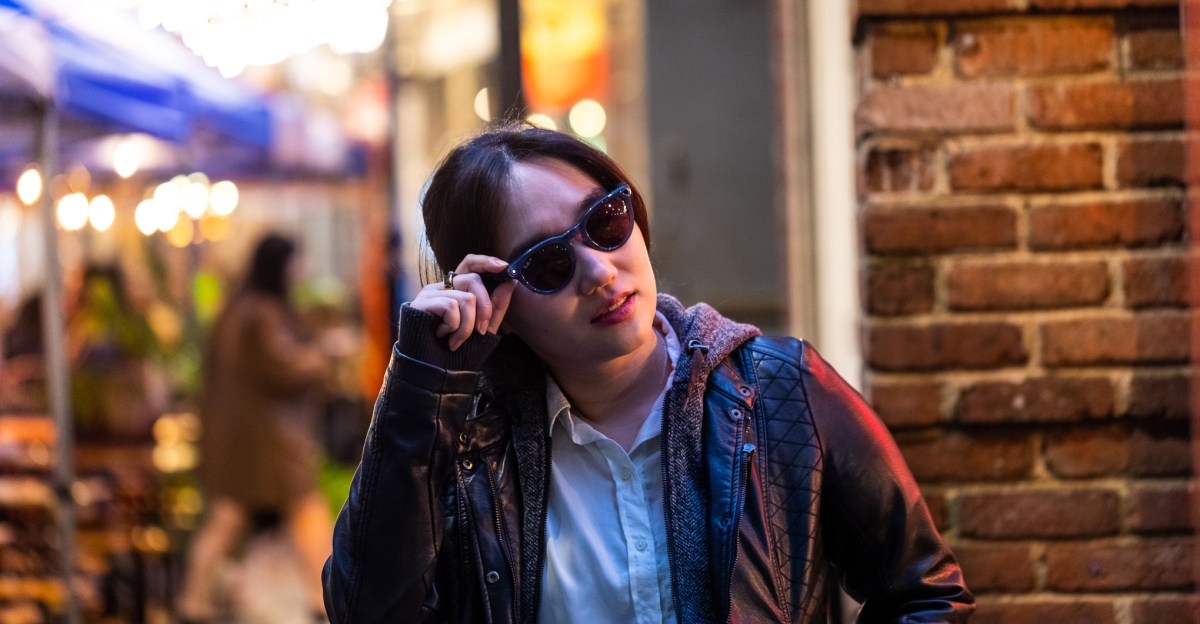 Meta adds camera shutoff for altered privacy lights on smart glasses