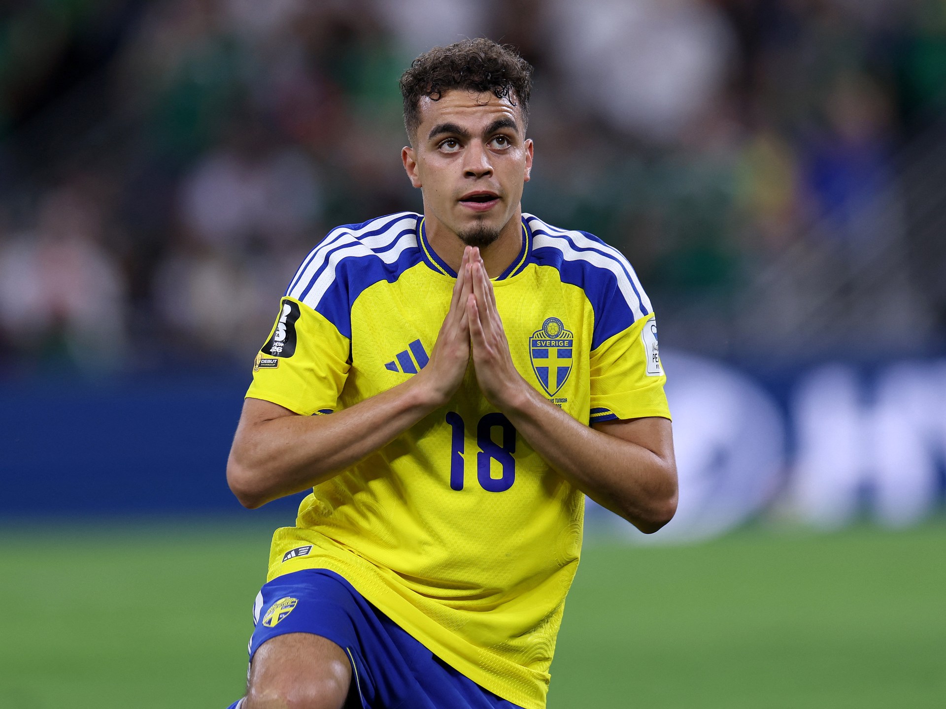 Ayari scores twice for Sweden against Tunisia, his father's homeland