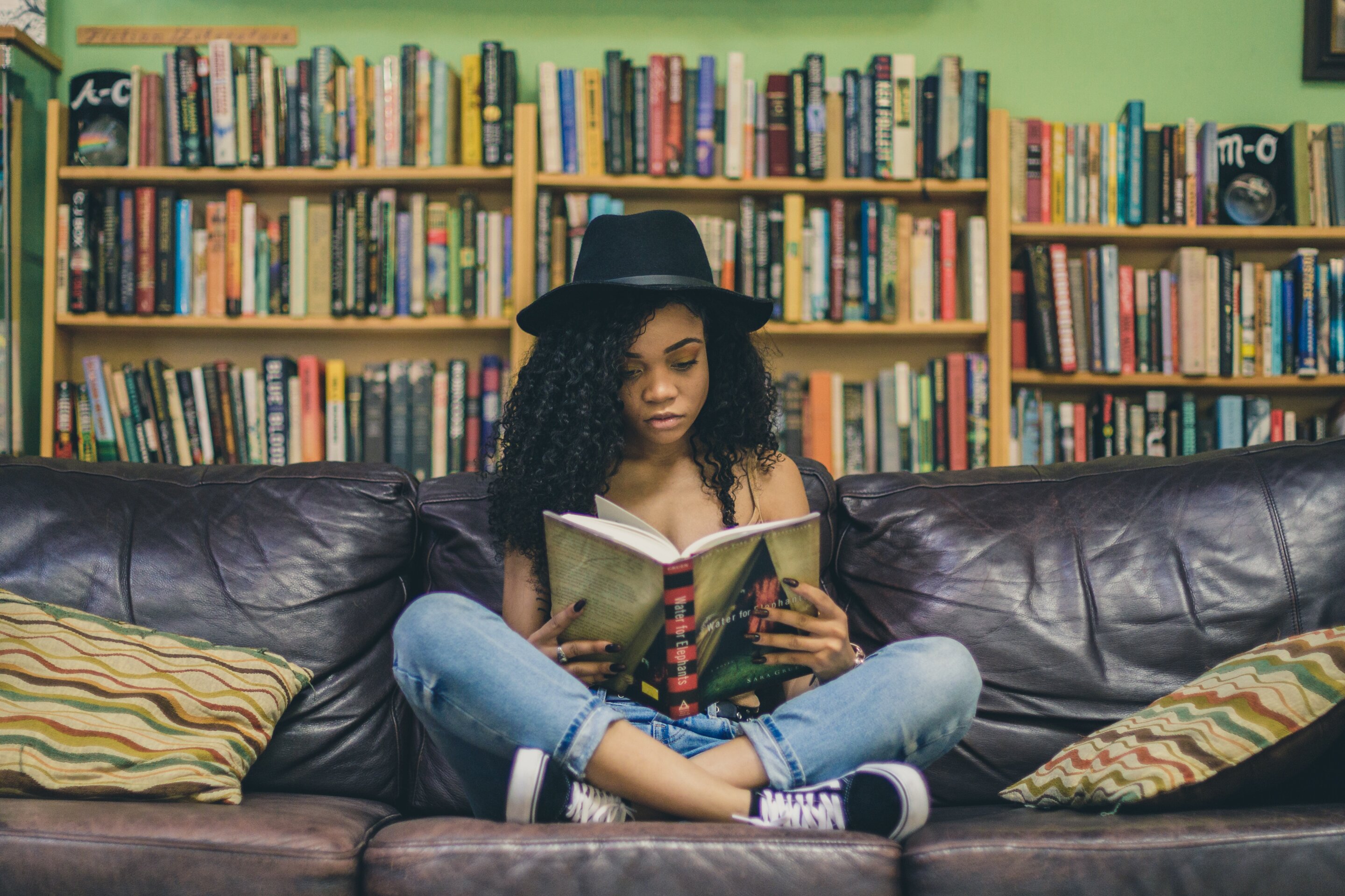 Active reading can help people spot misinformation, researcher says