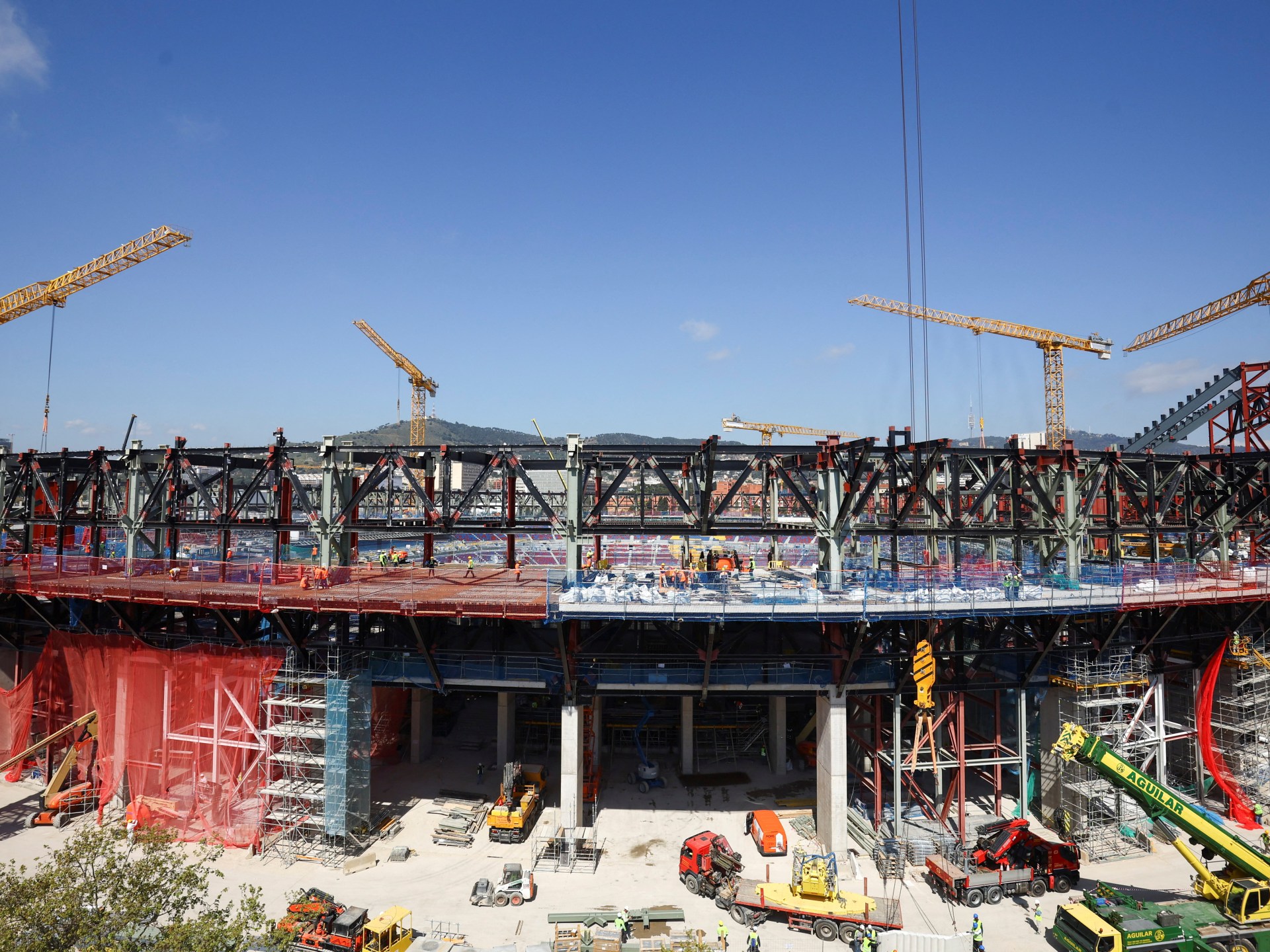 Camp Nou worker death reported during Barcelona stadium reconstruction