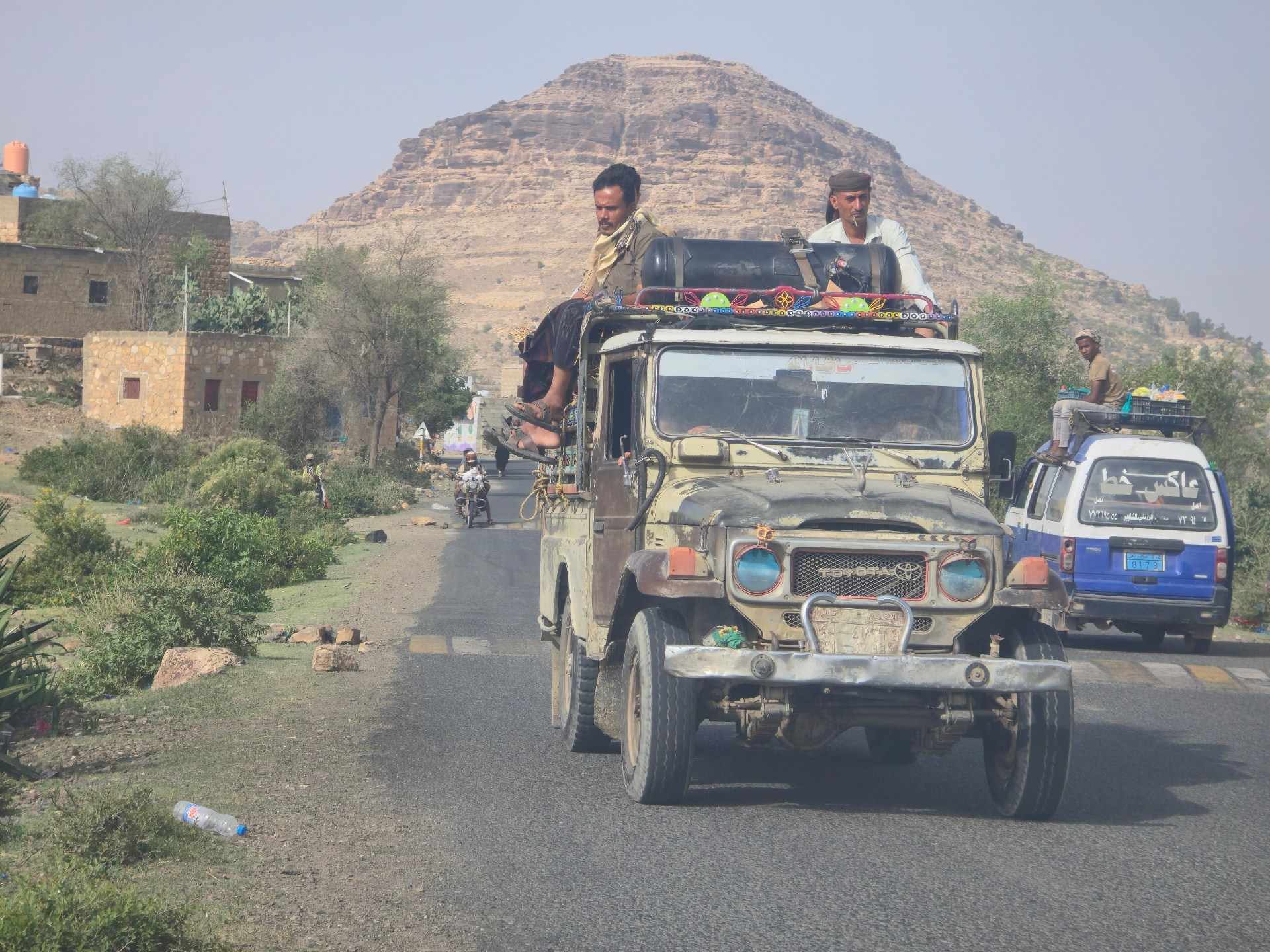 Yemen fuel costs push families toward risky power fixes