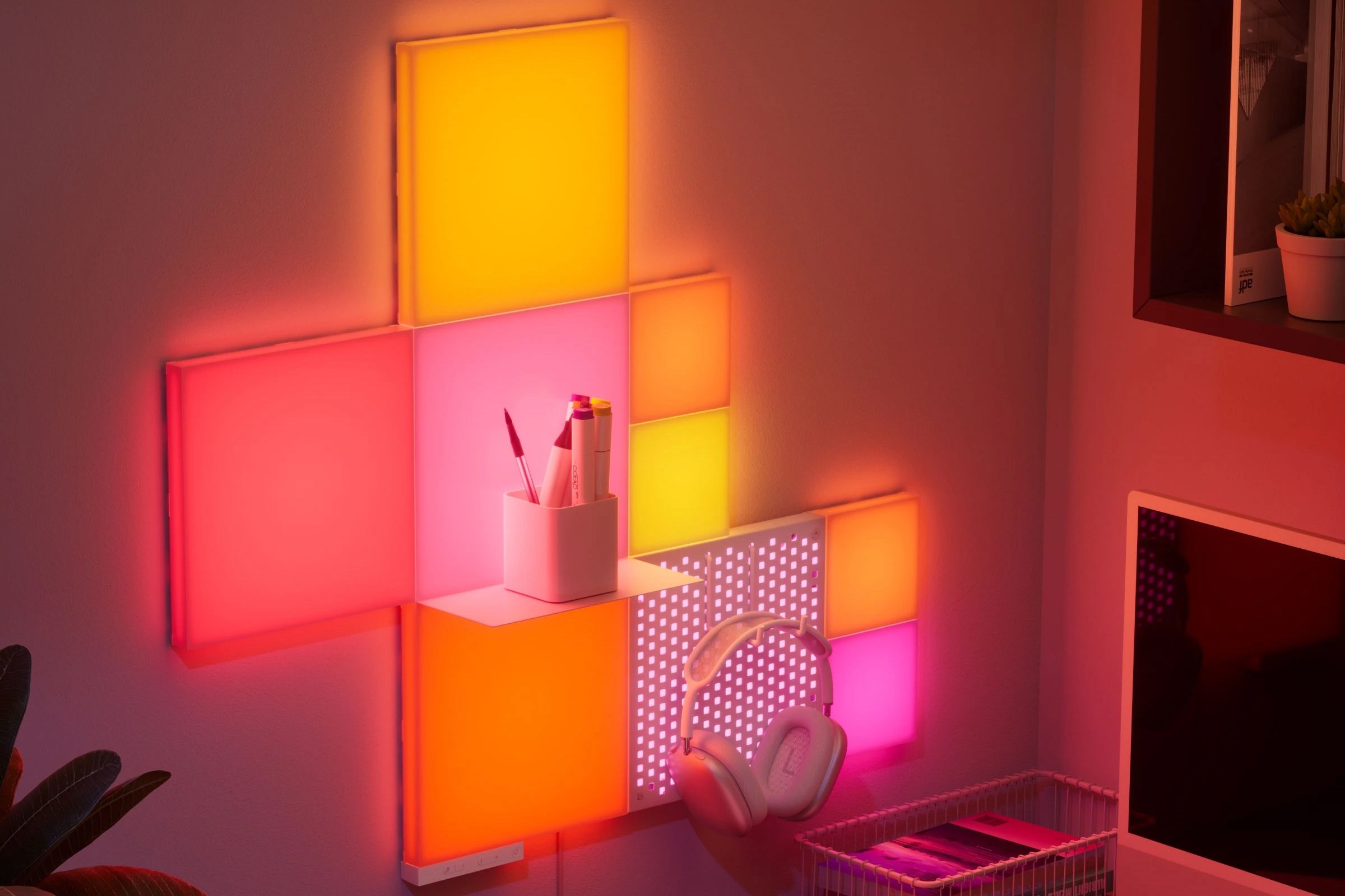 Nanoleaf Blocks Combo XL sale cuts wall light kit to $99.99