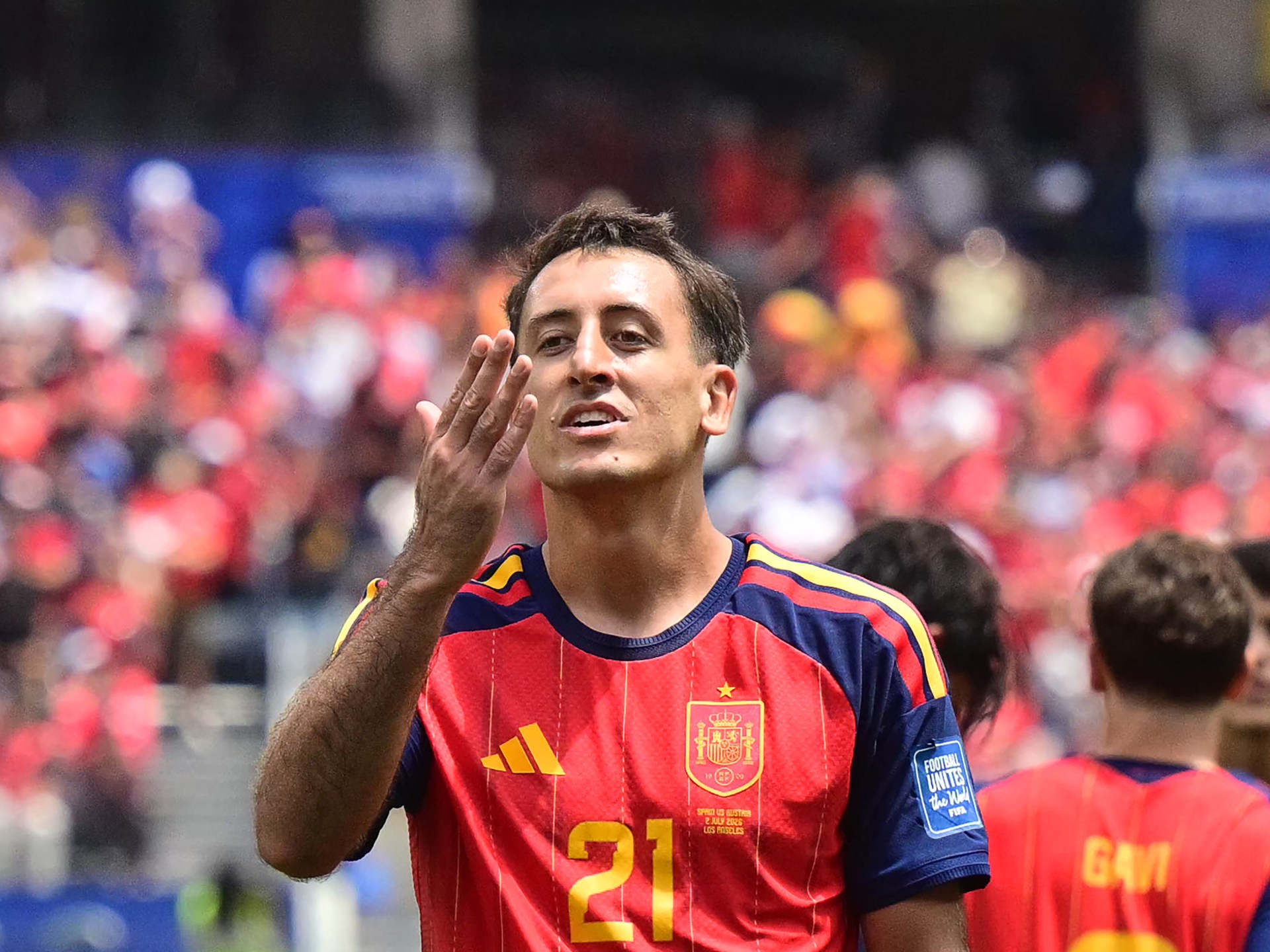 Oyarzabal double sends Spain into World Cup last 16