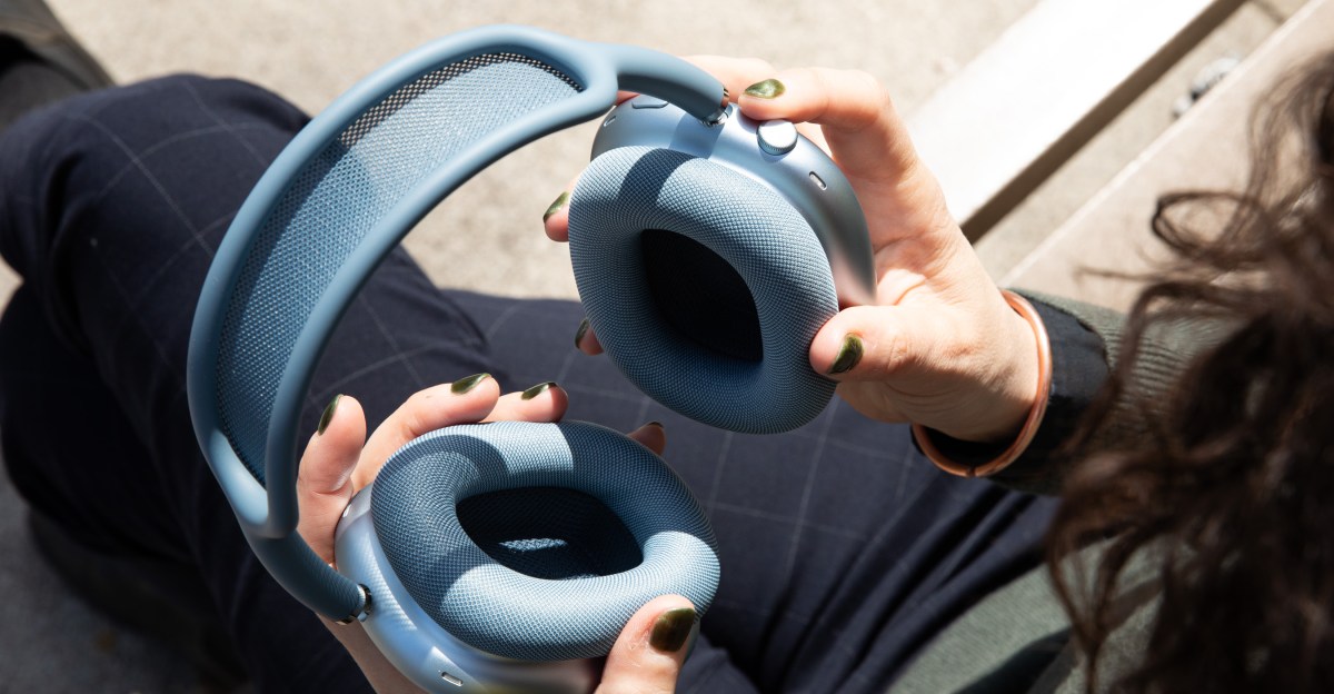 Walmart keeps AirPods Max 2 at $399 after Amazon sells out