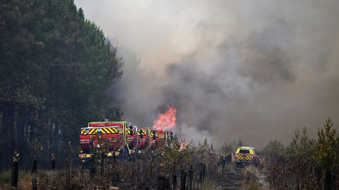 France and Spain wildfires strain crews before new heat wave