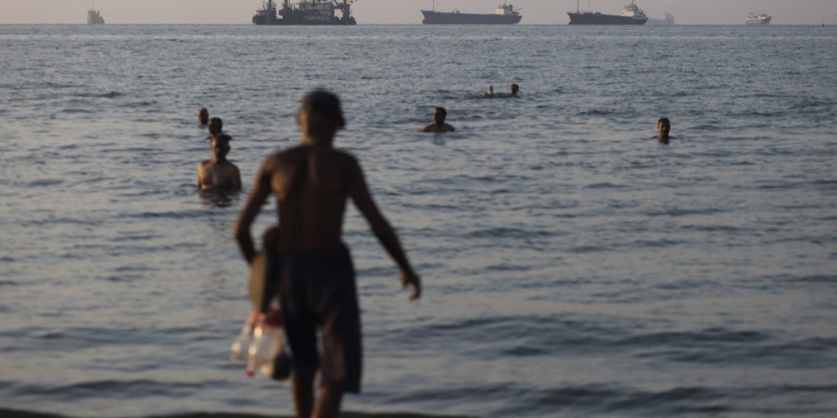 Hormuz oil flows may stay tight into 2027 despite U.S.-Iran deal