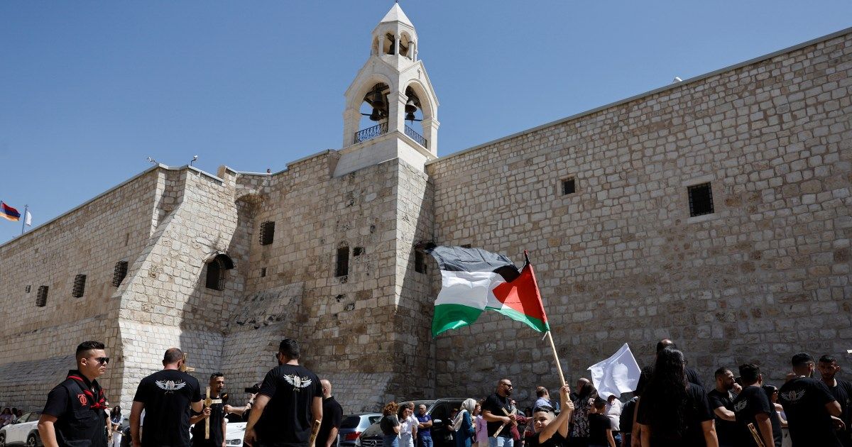 Palestinian-American pastor challenges Christian Zionist support for Israel