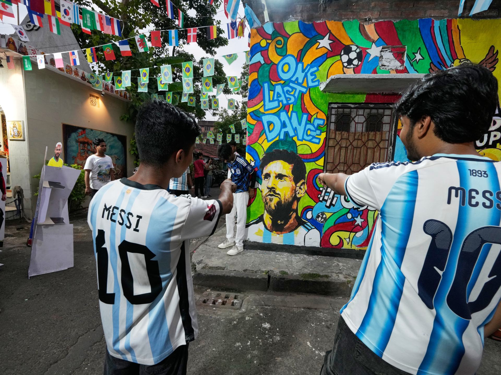 Messi fandom turns Kolkata blue and white during World Cup run