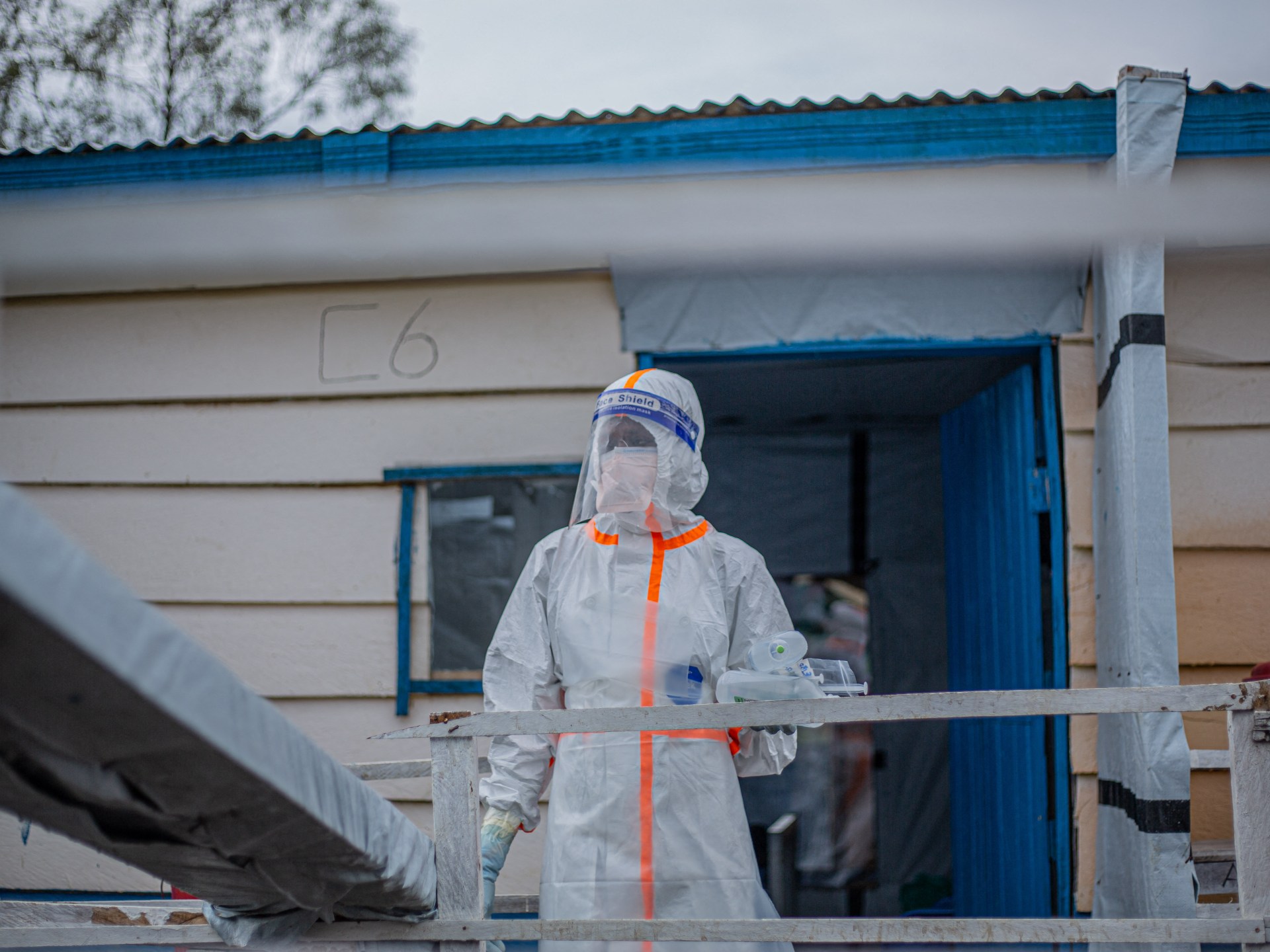 Ebola outbreak accelerates in Congo as Uganda discharges final patient
