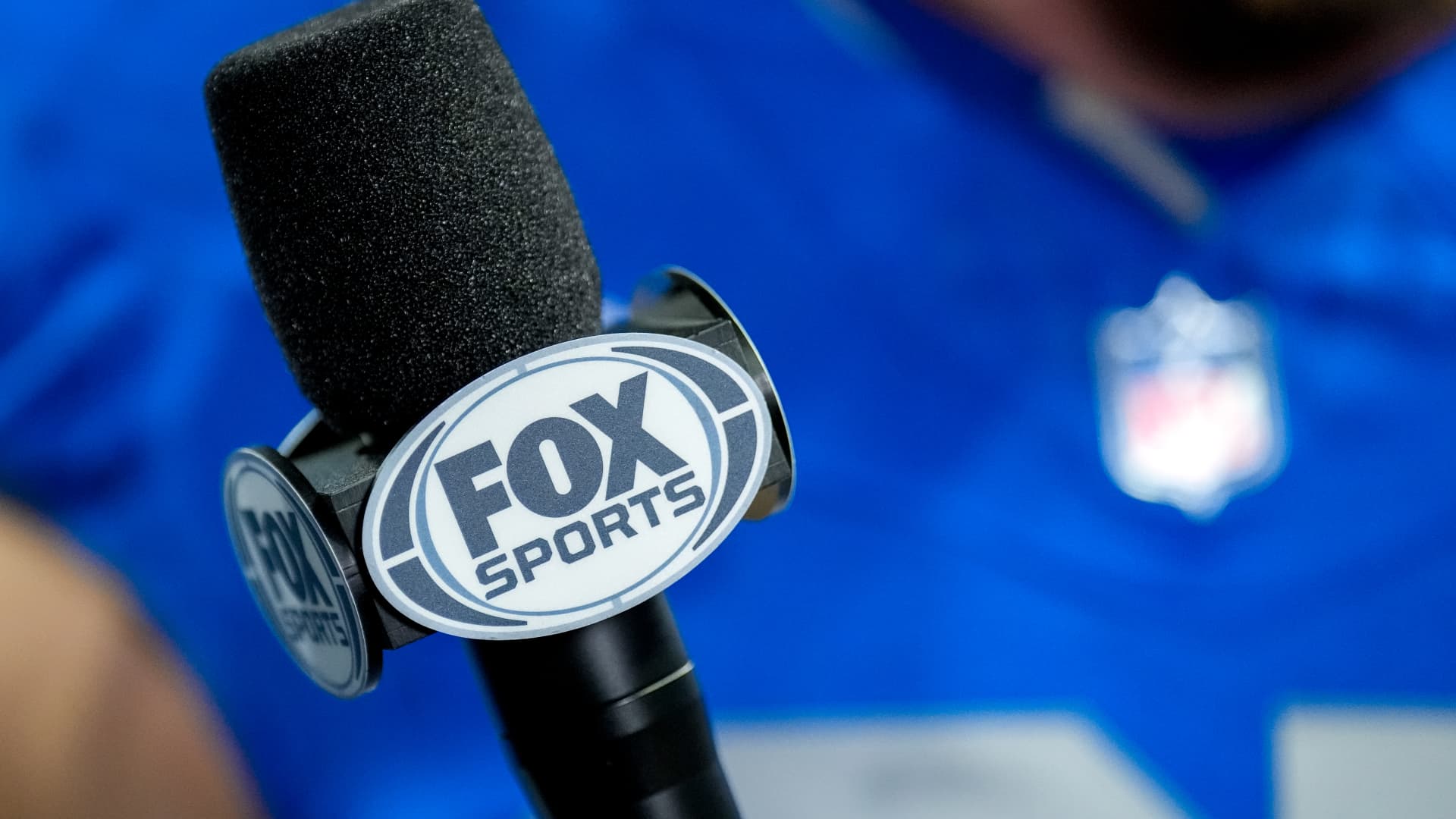 Fox NFL media rights talks will wait until closer to 2030