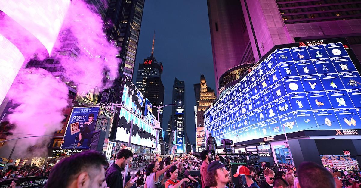 Pokémon Go marks 10 years with Times Square Mewtwo raid