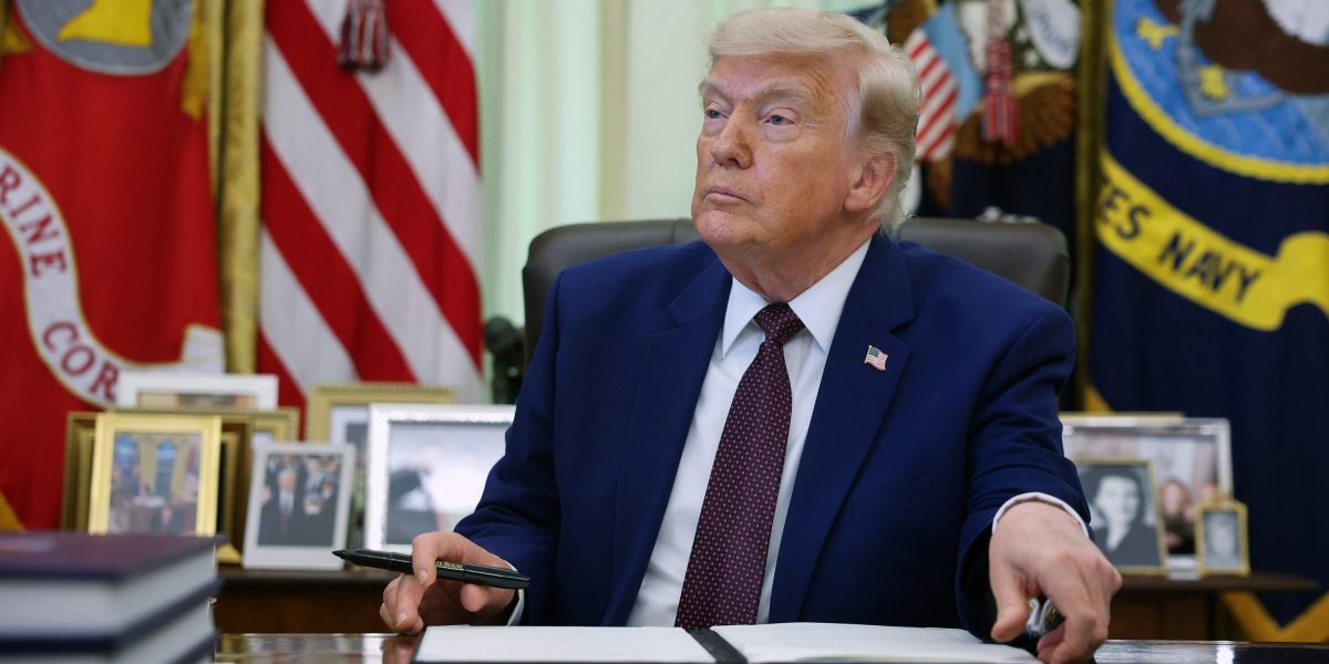Trump says Iran deal will reopen Strait of Hormuz after Sunday signing