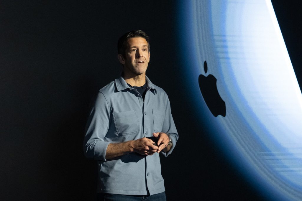 Incoming Apple CEO John Ternus faces pressure to revive product design