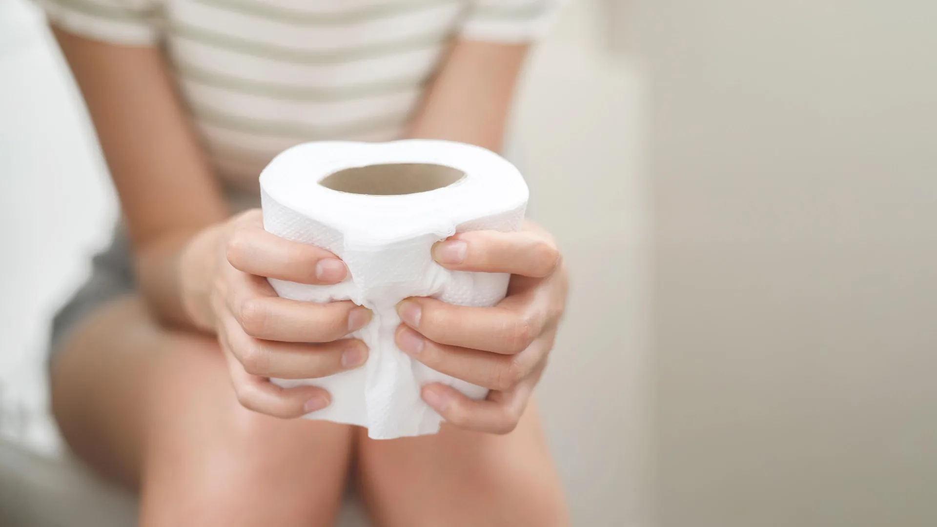Doctors urge younger adults to act on colorectal cancer symptoms