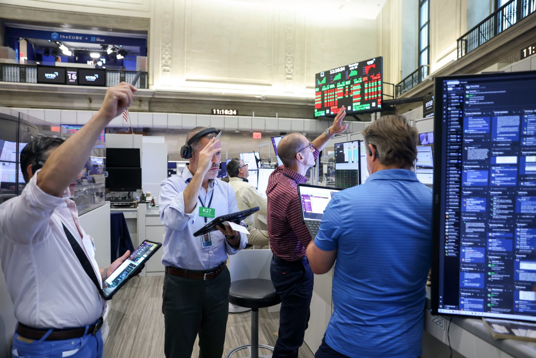 Tom Lee says AI-led stock pullback is likely to rebound