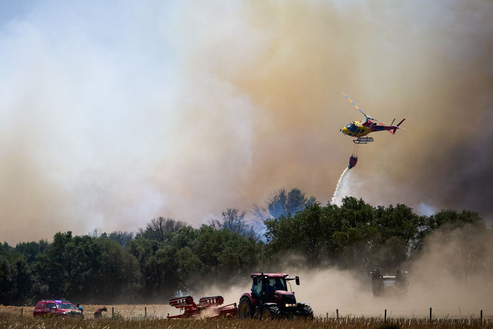 Wildfire reaches homes in northeastern Spain as crews seek containment