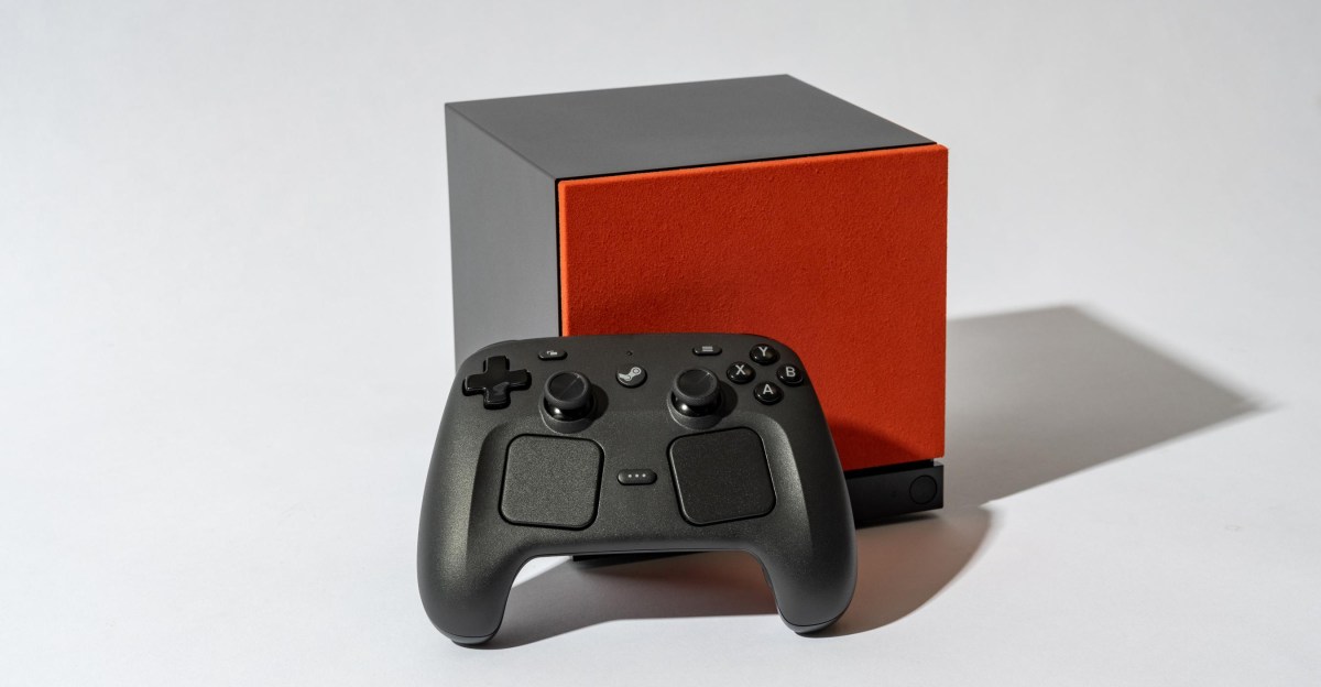 Valve prices revived Steam Machine at $1,049 with console tradeoffs