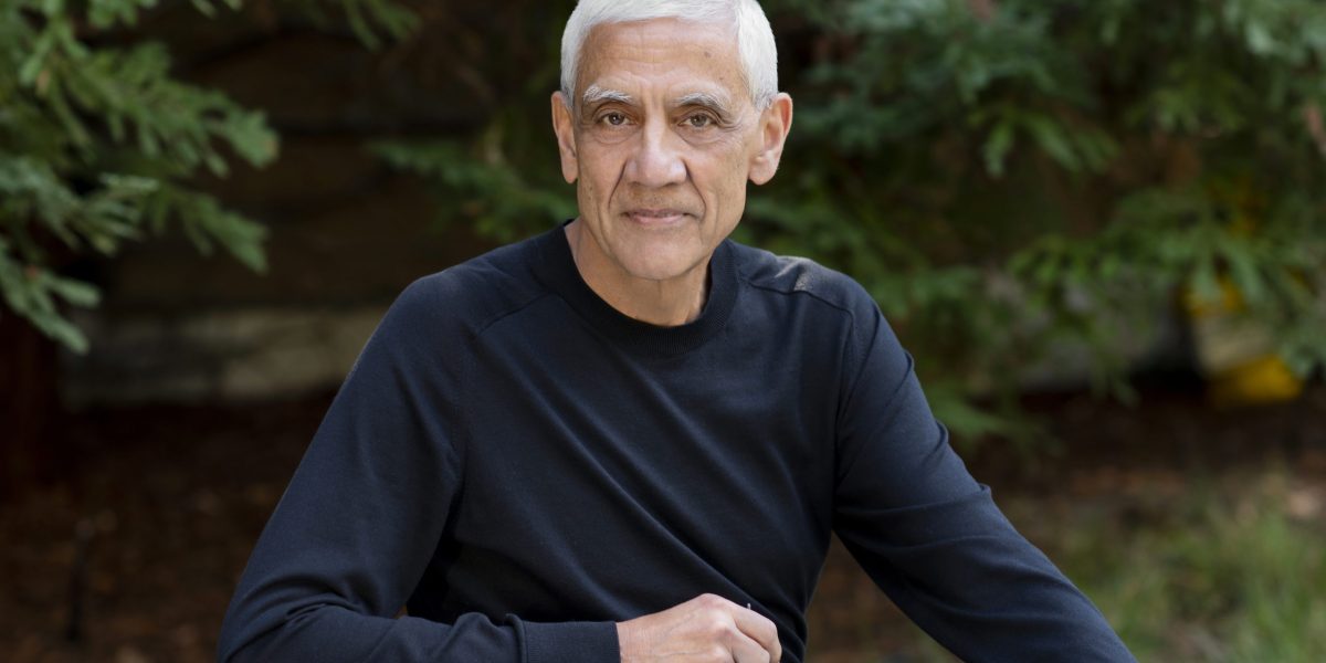 Khosla urges AI data centers to use on-site linear generators