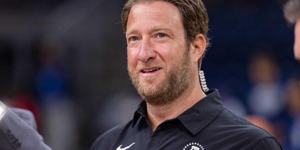 Dave Portnoy’s Barstool start began with paper routes and a used van